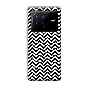 Black White Zig Zag Phone Customized Printed Back Cover for Vivo X80 Pro