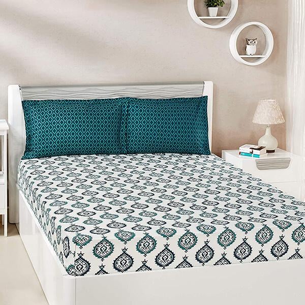 Green Customized Double Bedsheet with 2 Pillow Covers