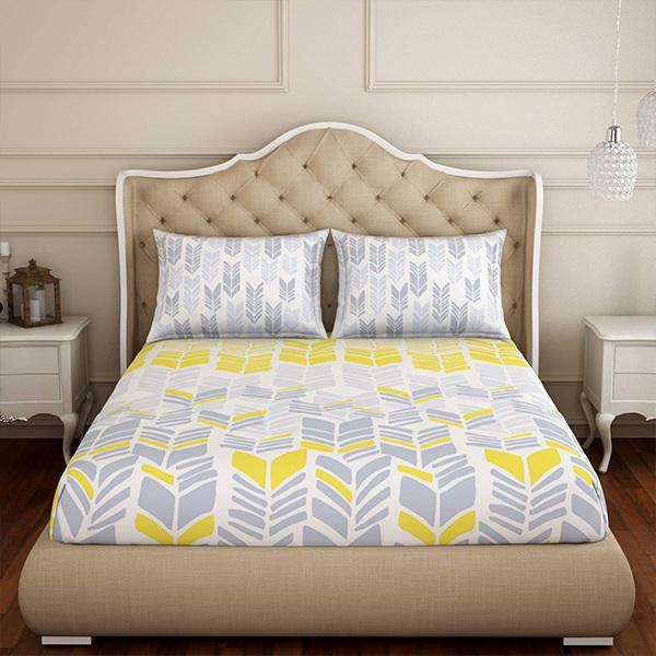 Grey & Yellow Customized King Size Bedsheet with 2 Pillow Covers, Breatheable Fabric