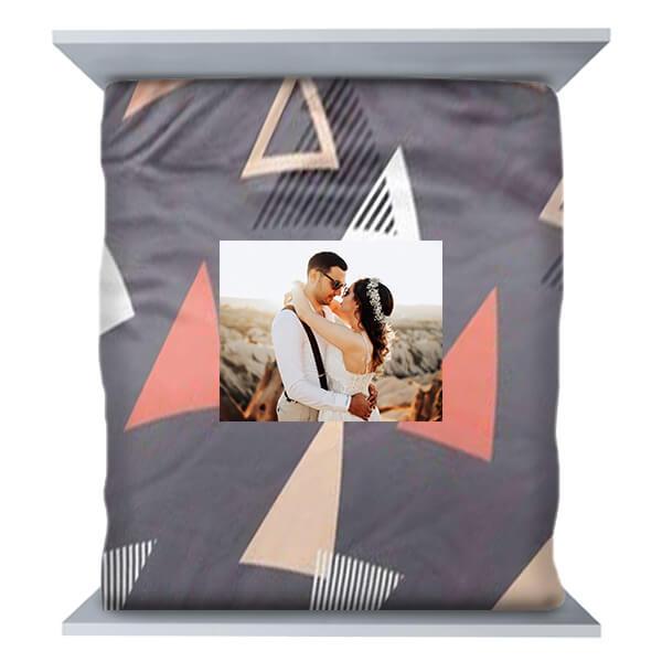 Multicolor Customized Microfiber King Size Double Bedsheet Pack of 2 Along with 4 Pillow Covers