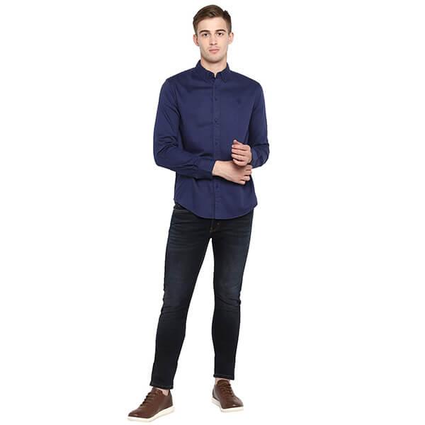 Blue Customized Red Tape Men's Solid Regular Fit Casual Shirt