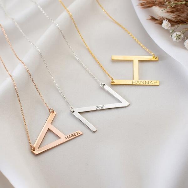 Alphabet with Name Customized Name Necklace Pendants