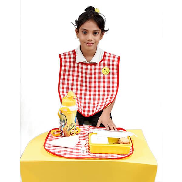 Red and White Customized Waterproof Cotton Multi Purpose Apron with Cloth Plate for Kids